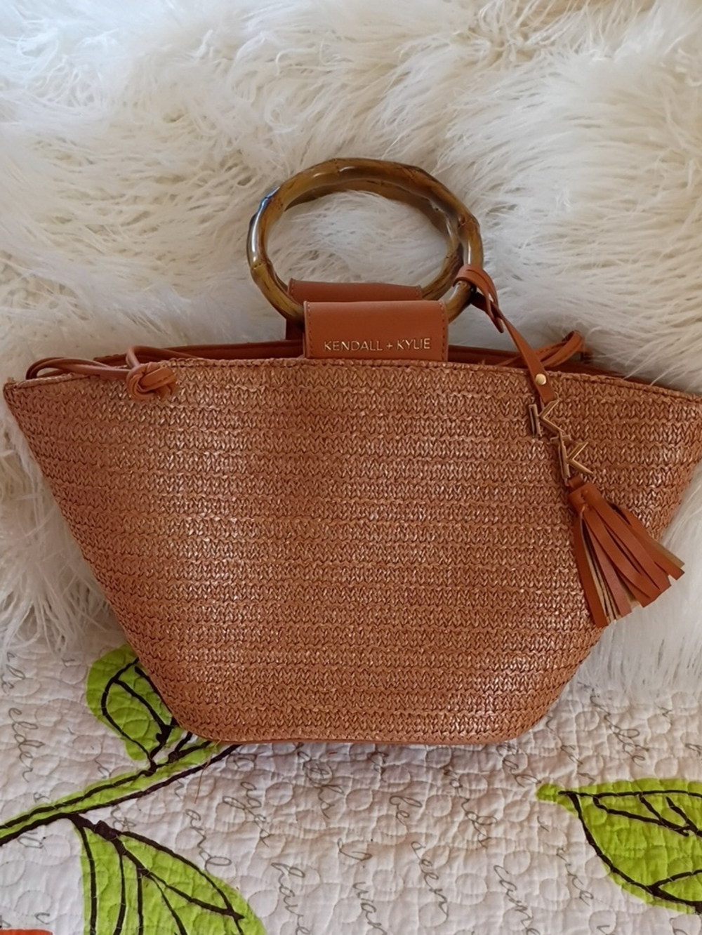 New Kendall & Kylie Straw Purse
